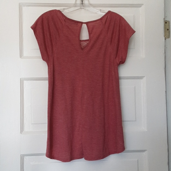 Pretty Blouse with Lacy Next by Almost Famous - Picture 3 of 5